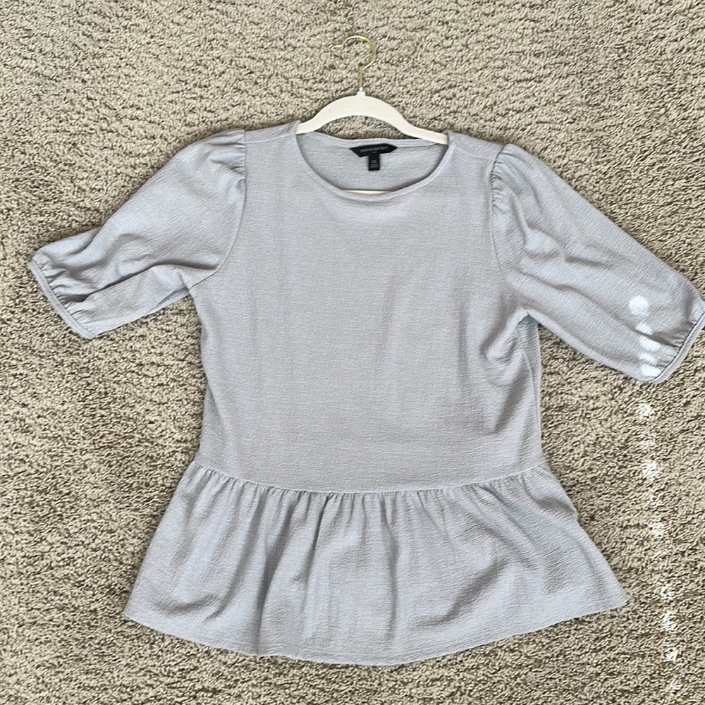 Banana Republic light gray blouse